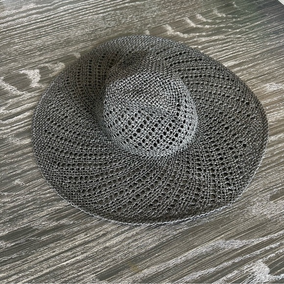 EUC Banana Republic Adjustable Black Packable Sun Hat - Picture 2 of 4